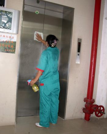 電梯清洗保潔